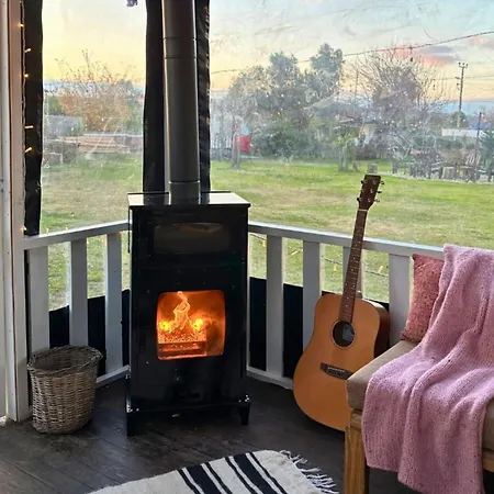 Mona Glamping Caravan * 塞费里希萨尔